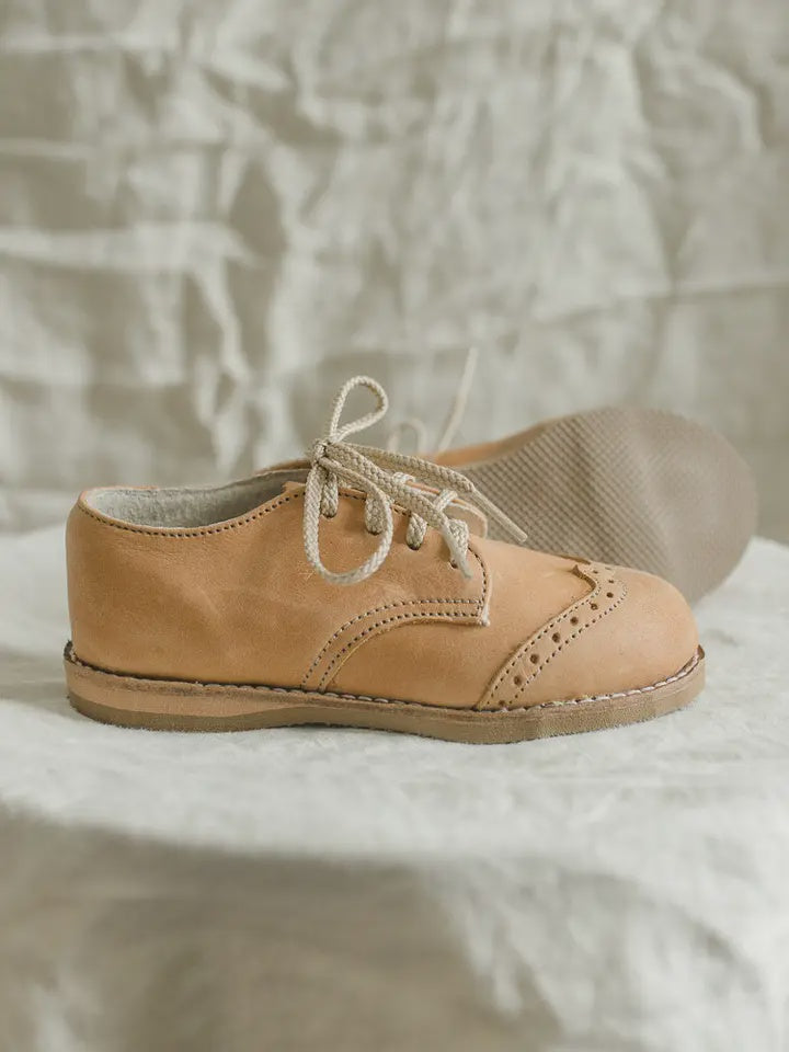 Wing Tip Oxford - Tan