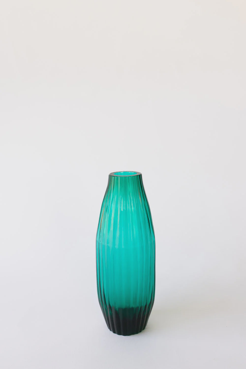 brian tunks bud vase bermuda